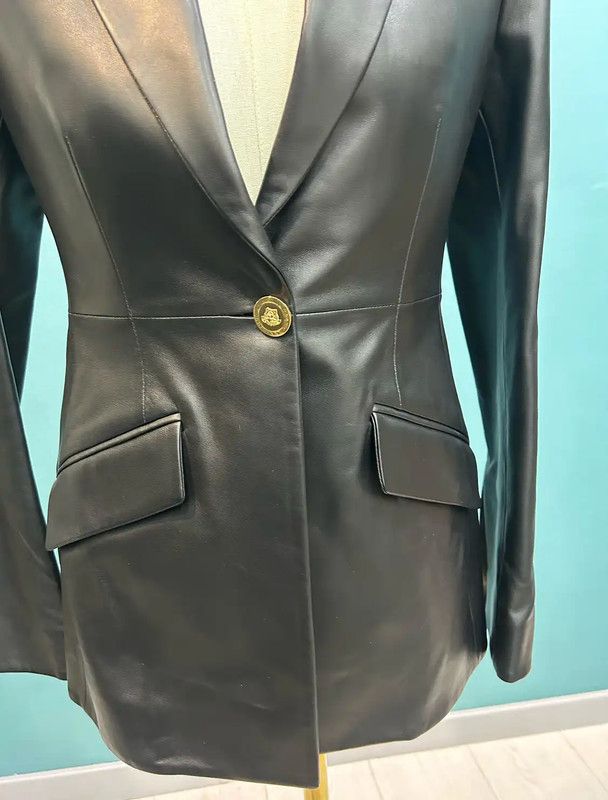 Versace Versace Black Leather Medusa Collar Women's Jacket 0089 Size S / US 4 / IT 40 - 6 Thumbnail