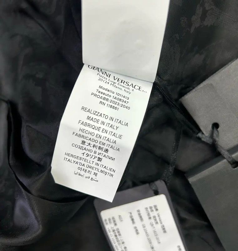 Versace Versace Black Leather Medusa Collar Women's Jacket 0089 Size S / US 4 / IT 40 - 9 Thumbnail