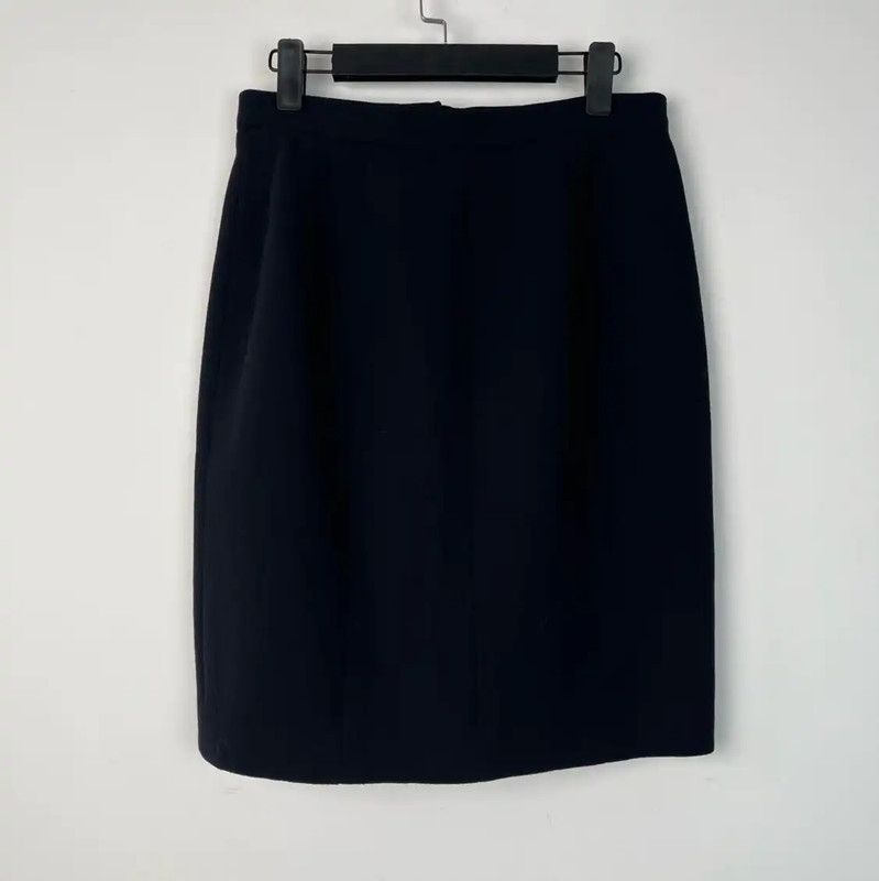 Chanel Chanel Summer Black Midi Skirt 0089 Size 28" / US 6 / IT 42 - 2 Thumbnail