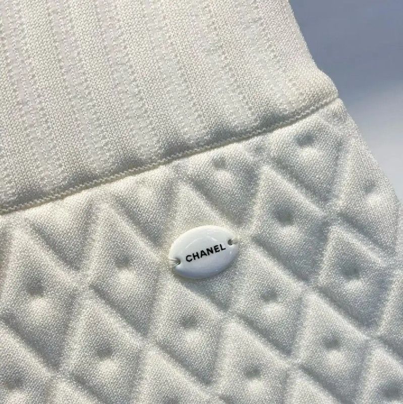 Chanel Chanel White Cotton Blend Women's Skirt 0089 Size 22" - 6 Thumbnail