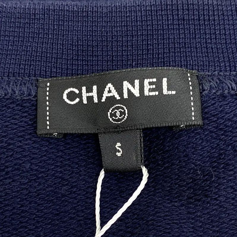 Chanel Chanel Navy Cotton T-Shirt with Gold Logo 0089 Size S / US 4 / IT 40 - 6 Thumbnail