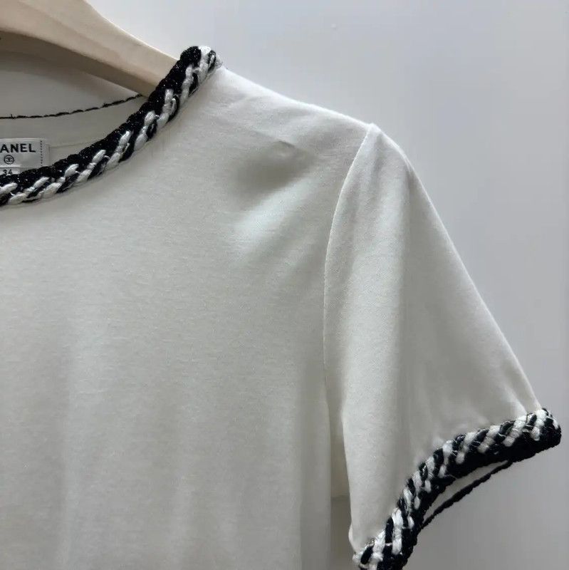 Chanel Chanel White Cotton T-Shirt with Distinctive Trim 0089 Size S / US 4 / IT 40 - 4 Thumbnail