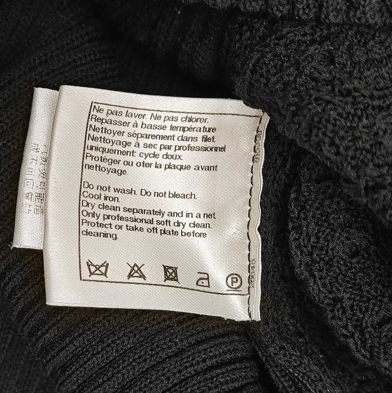 Chanel Chanel Black Ribbed Short Sleeve Sweater 0089 Size XS / US 0-2 / IT 36-38 - 5 Thumbnail