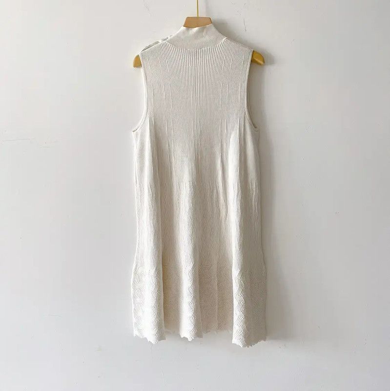 Chanel Chanel Sleeveless White Cotton Midi Dress 0089 Size M / US 6-8 / IT 42-44 - 2 Thumbnail