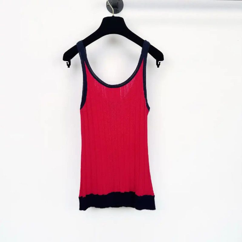 Chanel Chanel Red Summer Short Sleeve T-Shirt 0089 Size M / US 6-8 / IT 42-44 - 2 Thumbnail