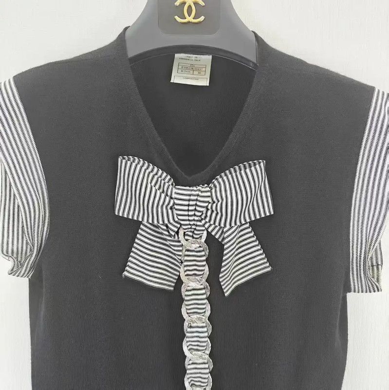Chanel Chanel Black and Gray Silk Blend Sweater 0089 Size M / US 6-8 / IT 42-44 - 3 Thumbnail