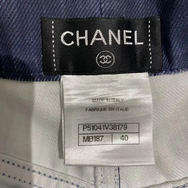 Chanel Chanel Blue Cotton Shorts for Women 0089 Size 27" / US 4 / IT 40 - 5 Thumbnail
