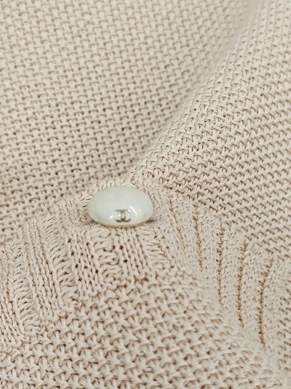 Chanel Chanel Khaki Short Sleeve Sweater for Women 0089 Size S / US 4 / IT 40 - 4 Thumbnail