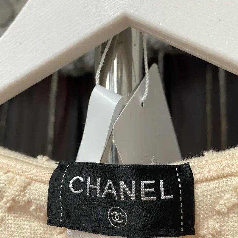 Chanel Chanel Summer Sleeveless Dress in Beige 0089 Size ONE SIZE - 6 Thumbnail