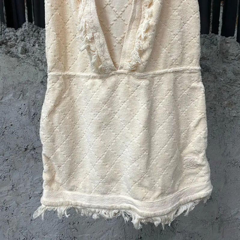 Chanel Chanel Summer Sleeveless Dress in Beige 0089 Size ONE SIZE - 4 Thumbnail