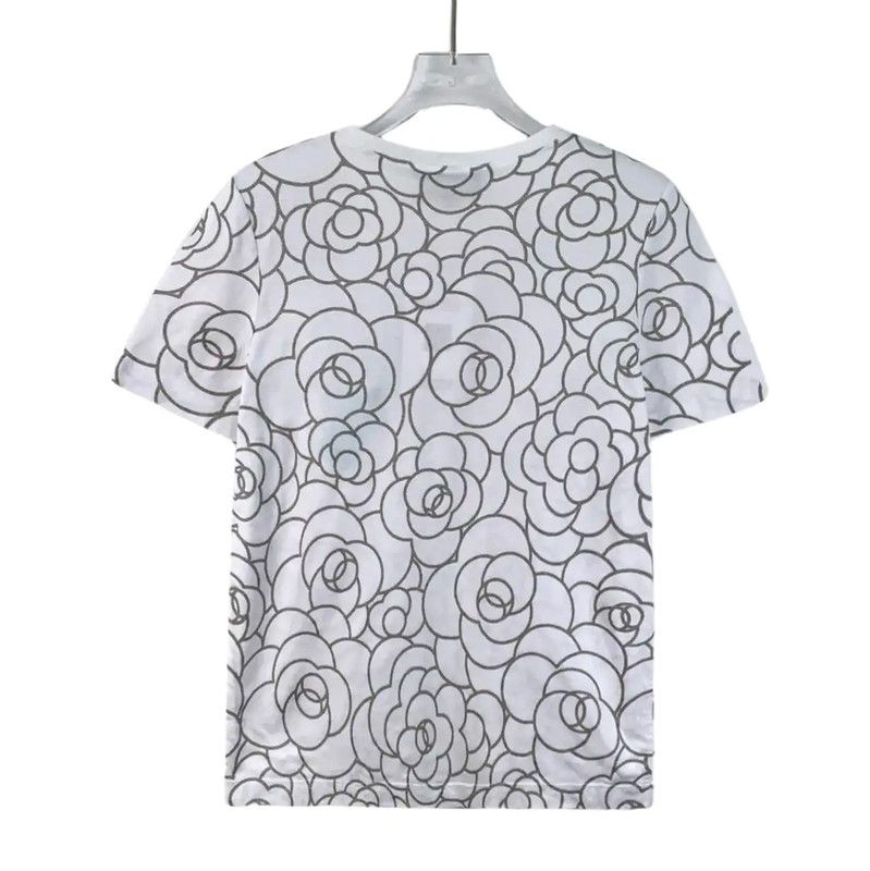Chanel Chanel White Cotton T-shirt with Floral Print 0089 Size XS / US 0-2 / IT 36-38 - 2 Thumbnail