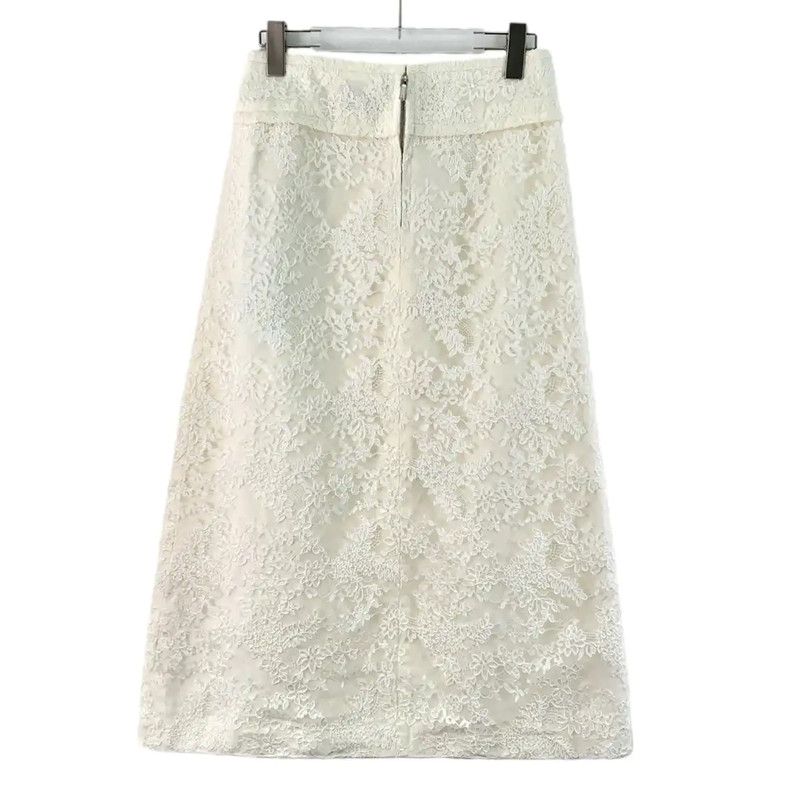 Chanel Chanel Beige Cotton Lace Skirt 0089 Size 22" - 2 Thumbnail