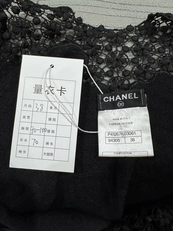 Chanel Chanel Black Cotton Women's T-Shirt 0089 Size S / US 4 / IT 40 - 4 Thumbnail
