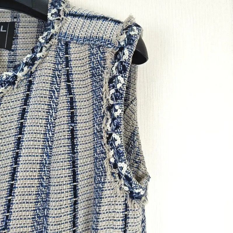 Chanel Chanel Gray Linen Women's Sweater 0089 Size M / US 6-8 / IT 42-44 - 4 Thumbnail