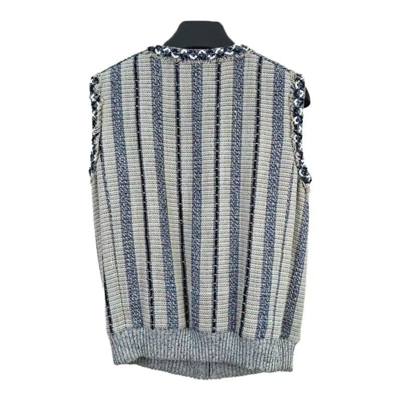 Chanel Chanel Gray Linen Women's Sweater 0089 Size M / US 6-8 / IT 42-44 - 2 Thumbnail