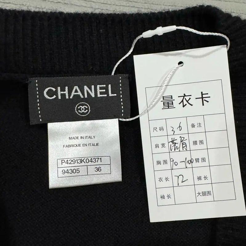 Chanel Chanel Black Wool Women's Sweater 0089 Size S / US 4 / IT 40 - 3 Thumbnail