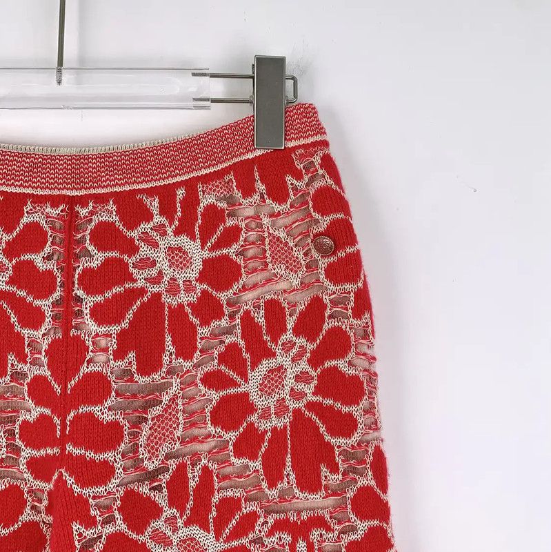 Chanel Chanel Red Wool Casual Pants 0089 Size 22" - 3 Thumbnail