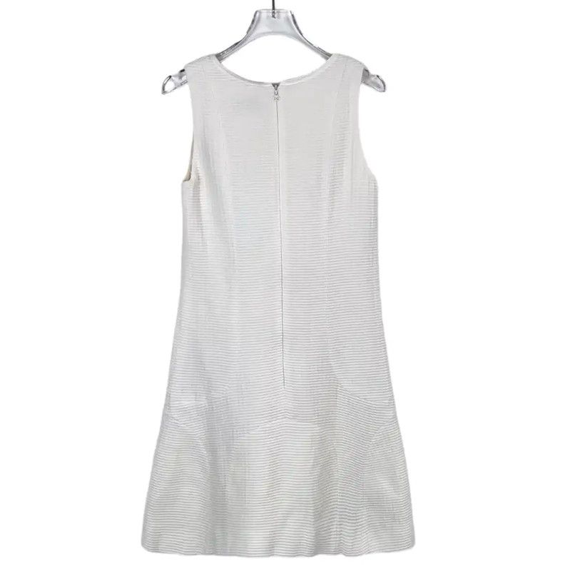 Chanel Chanel White Cotton Sleeveless Dress for Women 0089 Size XS / US 0-2 / IT 36-38 - 2 Thumbnail