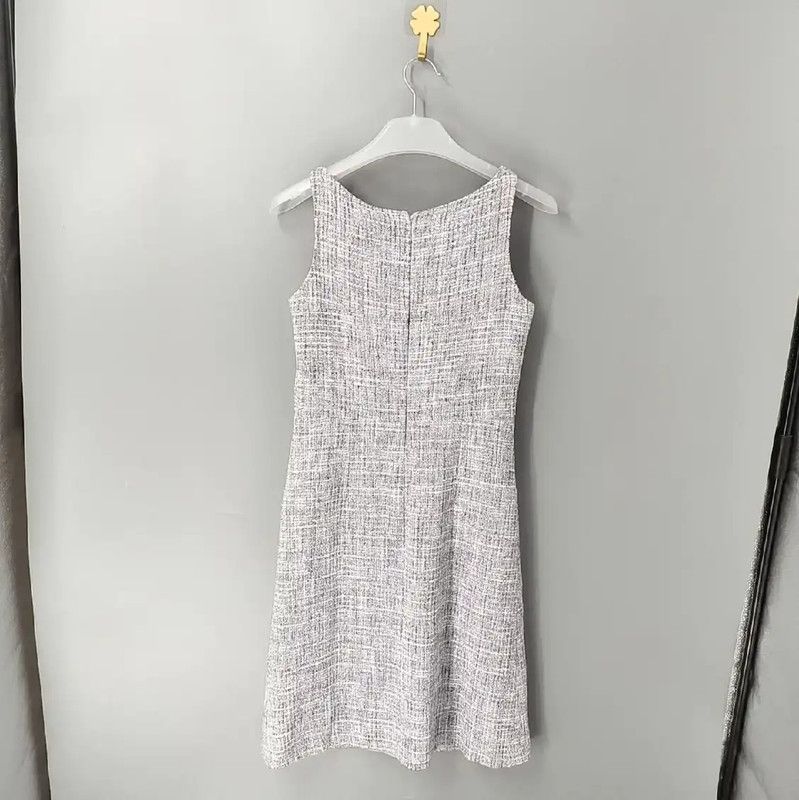 Chanel Chanel Gray Women's Dress Size XS 0089 Size XS / US 0-2 / IT 36-38 - 2 Thumbnail