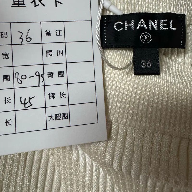 Chanel Chanel White Silk Women's T-Shirt 0089 Size S / US 4 / IT 40 - 4 Thumbnail