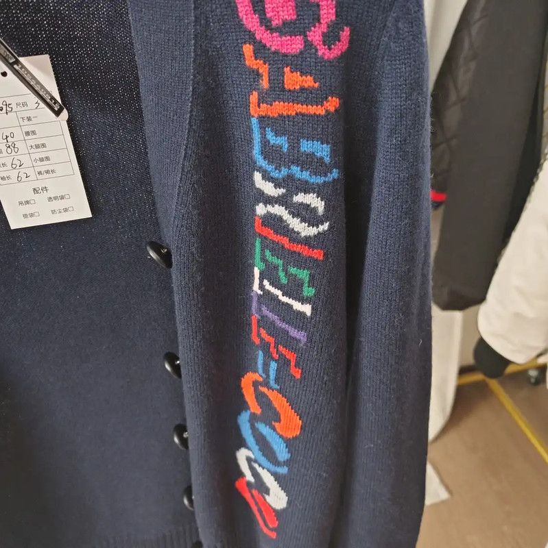 Chanel Chanel Navy Cashmere Women's Cardigan 0089 Size XS / US 0-2 / IT 36-38 - 3 Thumbnail