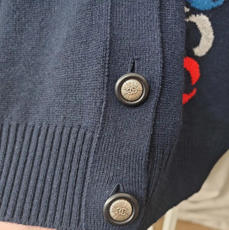 Chanel Chanel Navy Cashmere Women's Cardigan 0089 Size XS / US 0-2 / IT 36-38 - 9 Thumbnail