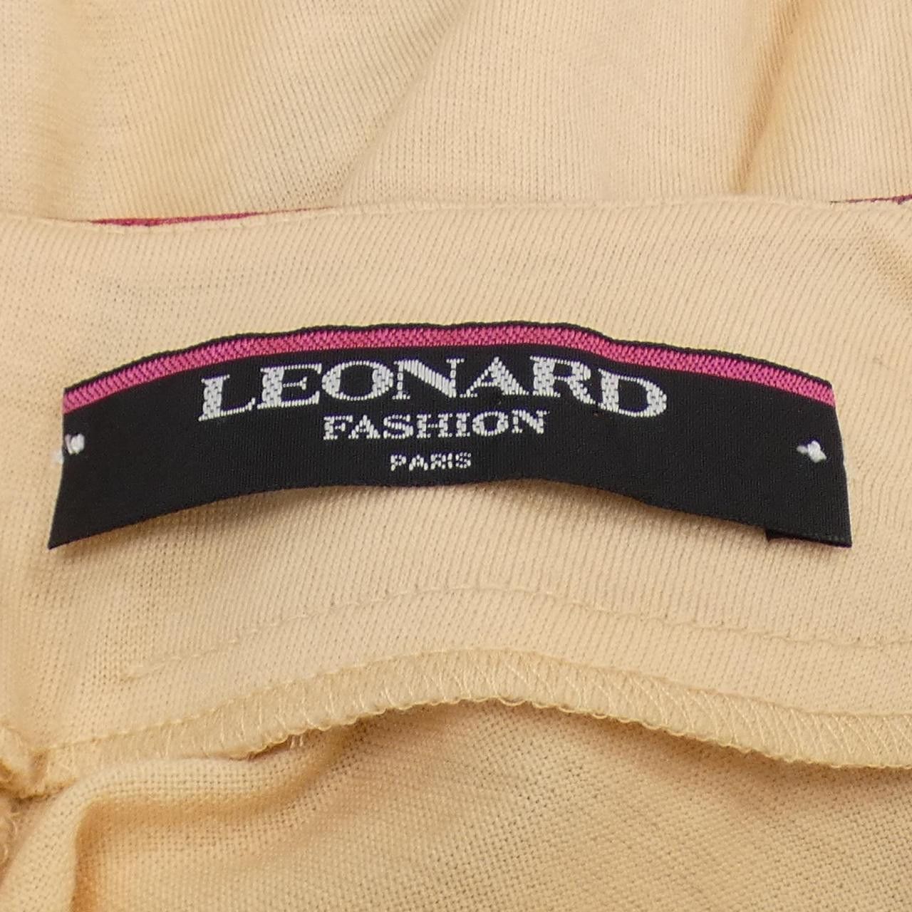 Other Other Leonard Fashion Top Others Tops DUTY FREE for USA Size ONE SIZE - 4 Thumbnail