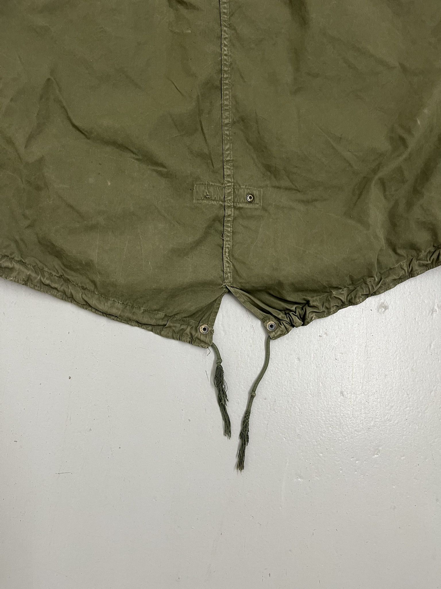 Vintage Vintage Military Fishtail Parka M-1951 Army Jacket Size M Size US M / EU 48-50 / 2 - 5 Thumbnail