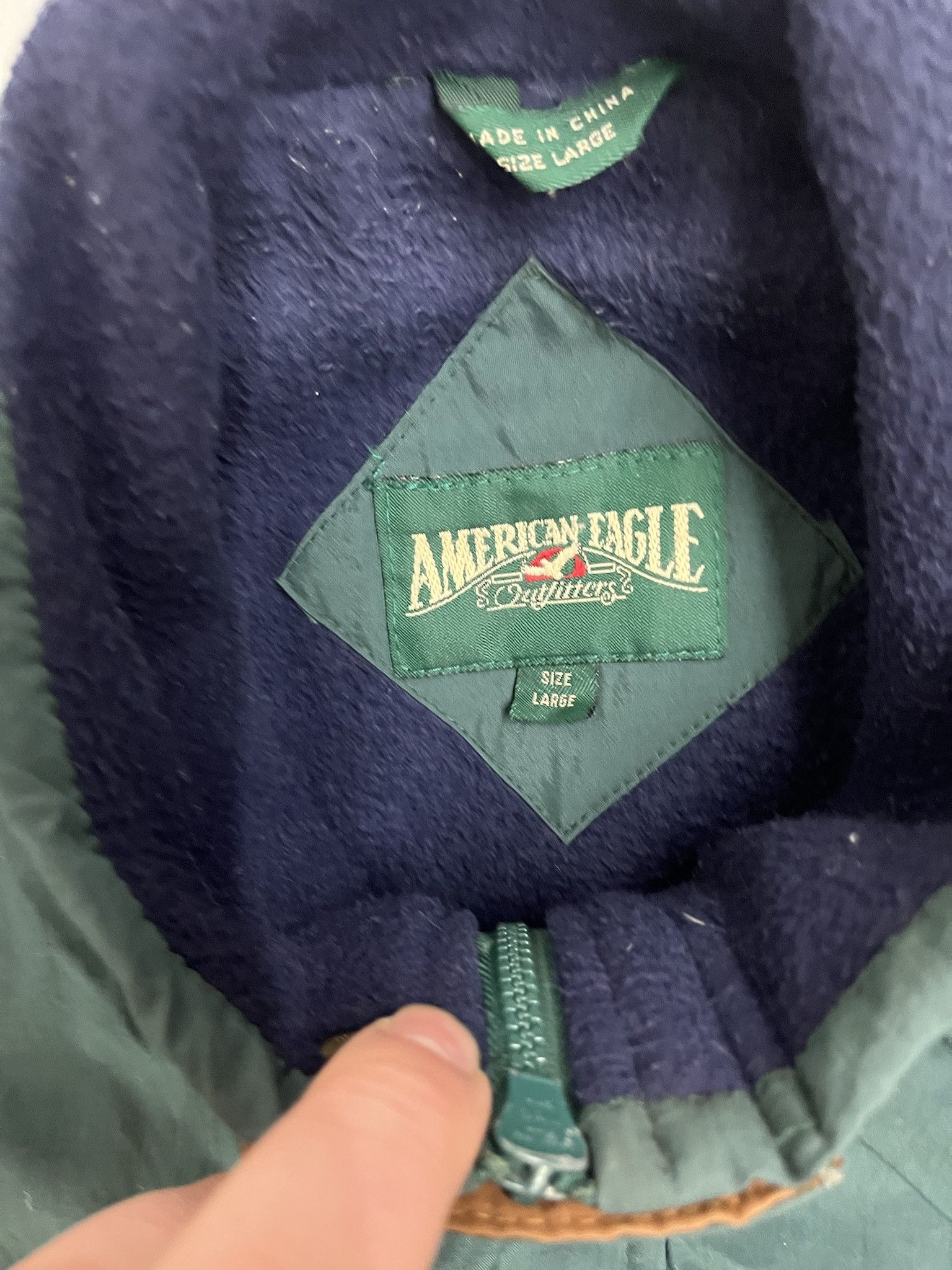 Vintage Vintage 2000s American Eagle Green Winter Jacket Size Large Size US L / EU 52-54 / 3 - 3 Thumbnail