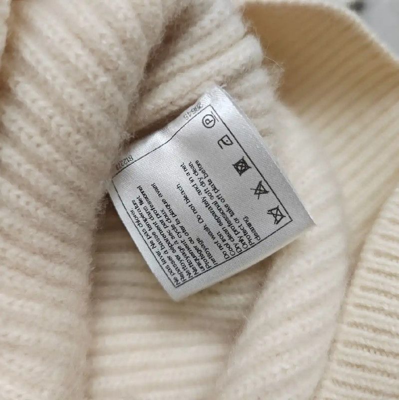 Chanel Chanel Beige Cashmere Long Sleeve Sweater 0089 Size XS / US 0-2 / IT 36-38 - 6 Thumbnail