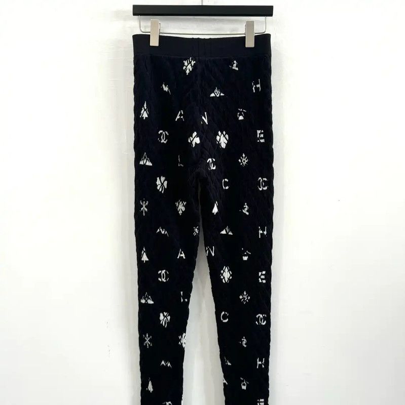 Chanel Chanel Black Cashmere Casual Pants for Women 0089 Size 30" / US 8 / IT 44 - 2 Thumbnail