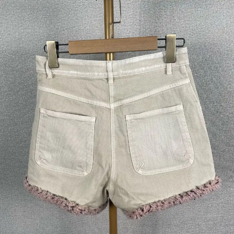 Chanel Chanel Beige Cotton Summer Shorts 0089 Size 27" / US 4 / IT 40 - 2 Thumbnail