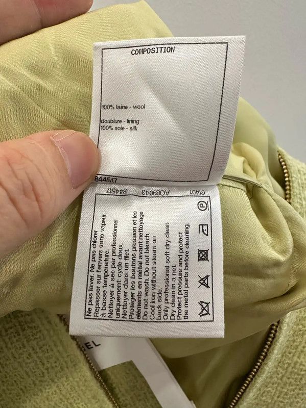 Chanel Chanel Green Wool Midi Skirt 0089 Size 24" / US 00 / IT 34 - 8 Thumbnail