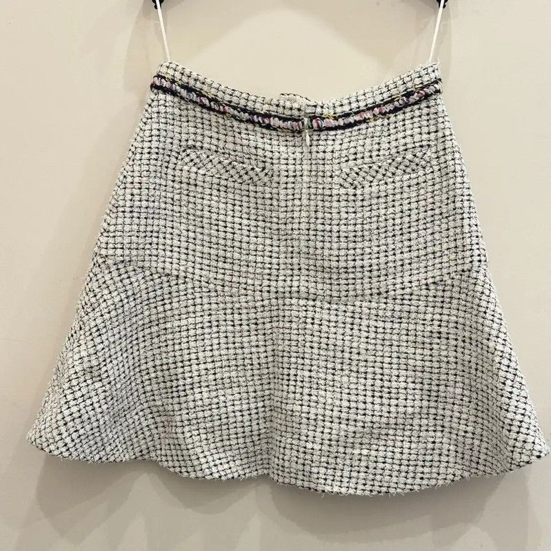 Chanel Chanel White Tweed Skirt XS 0089 Size 23" - 3 Thumbnail