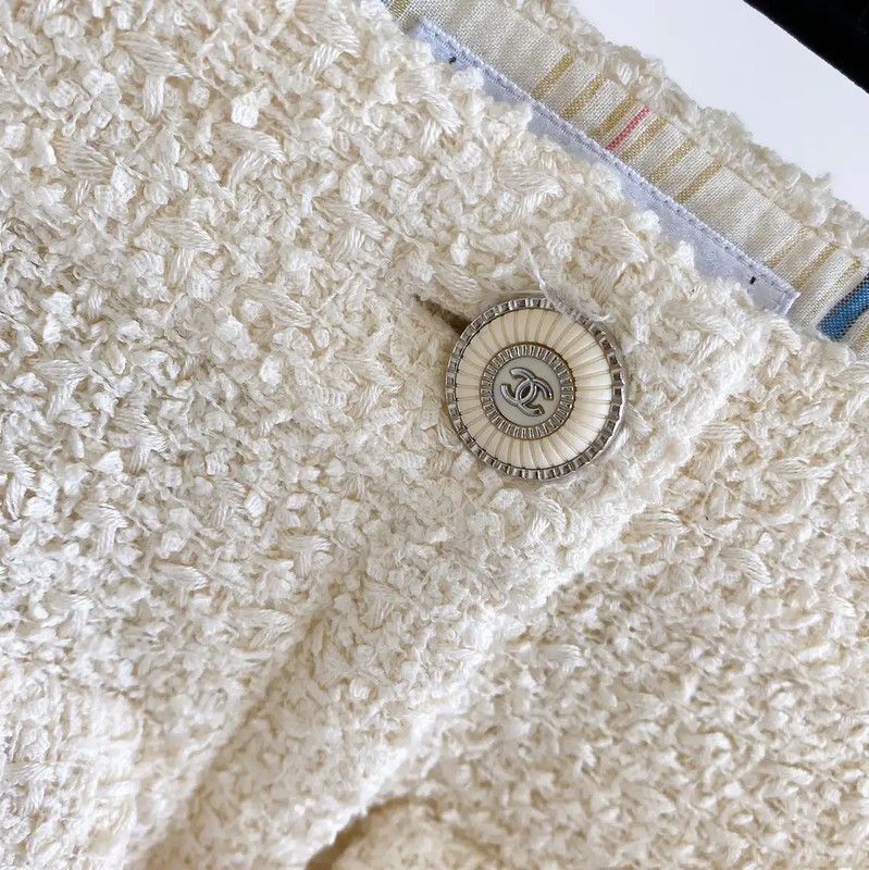 Chanel Chanel White Cotton Short Skirt for Women 0089 Size 23" - 5 Thumbnail