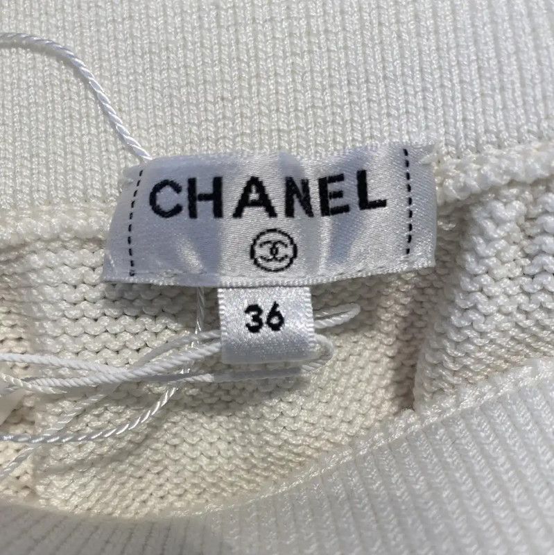 Chanel Chanel White Knit Ruffled Skirt for Women 0089 Size 23" - 4 Thumbnail
