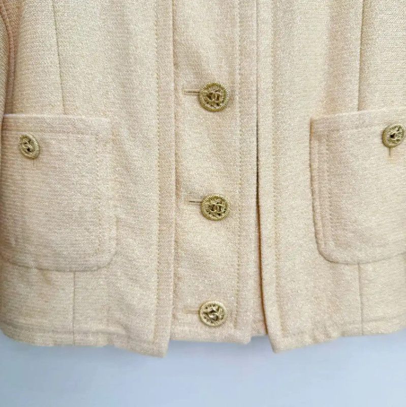 Chanel Chanel Beige Short Coat for Women 0089 Size S / US 4 / IT 40 - 3 Thumbnail