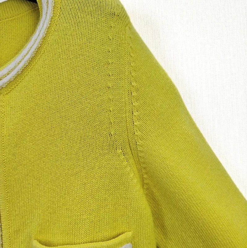 Chanel Chanel Yellow Cashmere Cardigan for Women 0089 Size S / US 4 / IT 40 - 4 Thumbnail