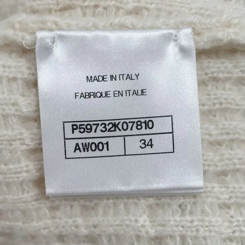 Chanel Chanel Cream Wool Sweater with Floral Embellishments 0089 Size S / US 4 / IT 40 - 6 Thumbnail