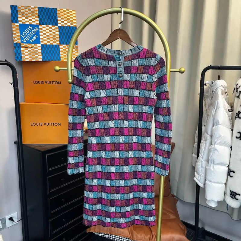 Chanel Chanel Multicolor Knit Dress for Women 0089 Size M / US 6-8 / IT 42-44 - 2 Thumbnail