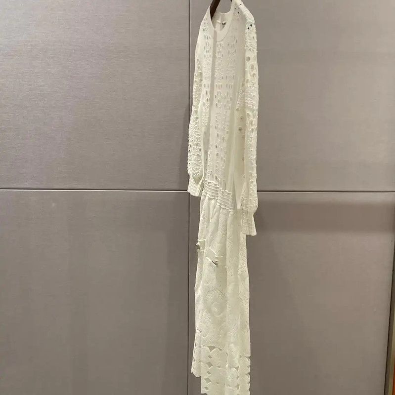 Chanel Chanel White Long Sleeve Knit Dress 0089 Size S / US 4 / IT 40 - 4 Thumbnail