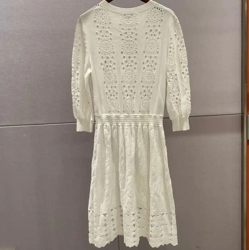 Chanel Chanel White Long Sleeve Knit Dress 0089 Size S / US 4 / IT 40 - 2 Thumbnail