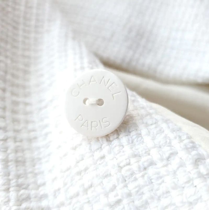 Chanel Chanel White Cotton Summer Jacket for Women 0089 Size XS / US 0-2 / IT 36-38 - 6 Thumbnail
