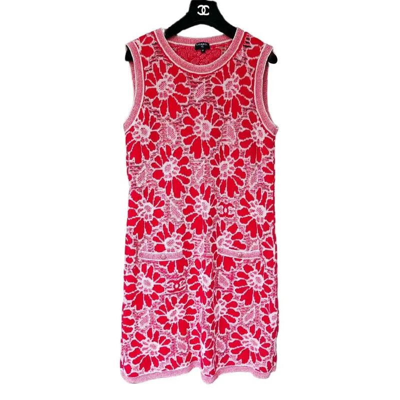 Chanel Chanel Red Floral Embroidered Dress, Size S 0089 Size S / US 4 / IT 40 - 2 Thumbnail