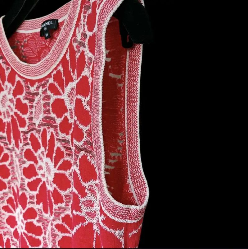 Chanel Chanel Red Floral Embroidered Dress, Size S 0089 Size S / US 4 / IT 40 - 3 Thumbnail