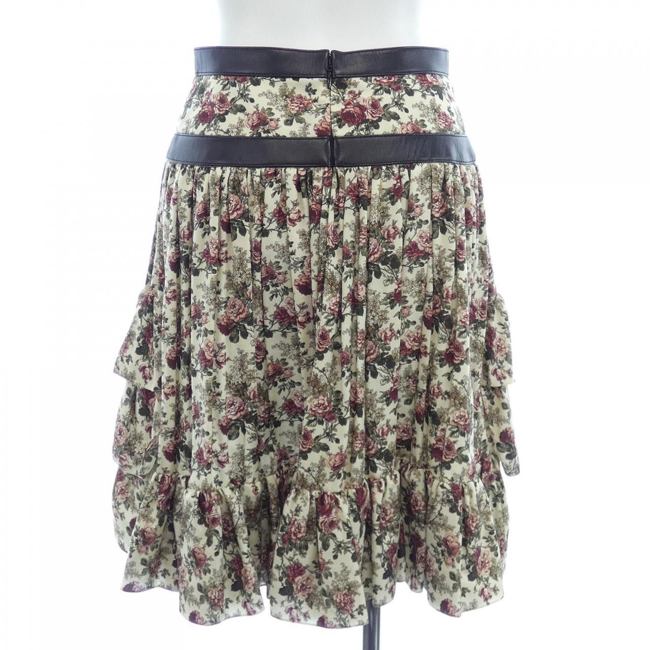 Louis Vuitton Louis Vuitton Louis Vuitton Skirt Cotton Skirts FHJU76RJD DUTY FREE for USA Size ONE SIZE - 2 Thumbnail