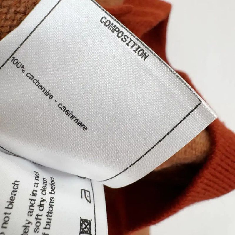 Chanel Chanel Coral Red Cashmere Cardigan for Women 0089 Size M / US 6-8 / IT 42-44 - 6 Thumbnail