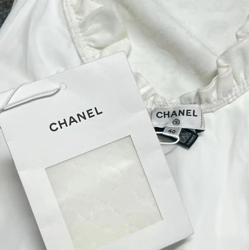 Chanel Chanel Summer White Polyester Logo Dress 0089 Size S / US 4 / IT 40 - 6 Thumbnail