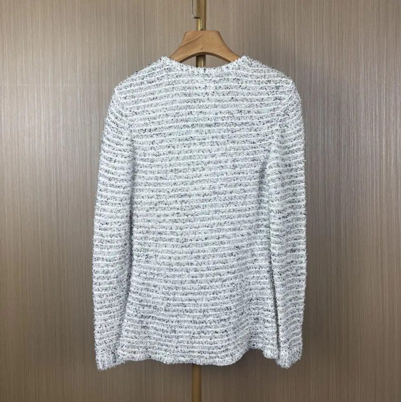 Chanel Chanel M Size Light Beige Pullover Sweater 0089 Size M / US 6-8 / IT 42-44 - 2 Thumbnail