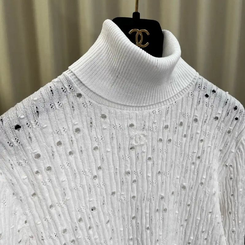 Chanel Chanel White Cotton Ladies Pullover Sweater 0089 Size S / US 4 / IT 40 - 3 Thumbnail